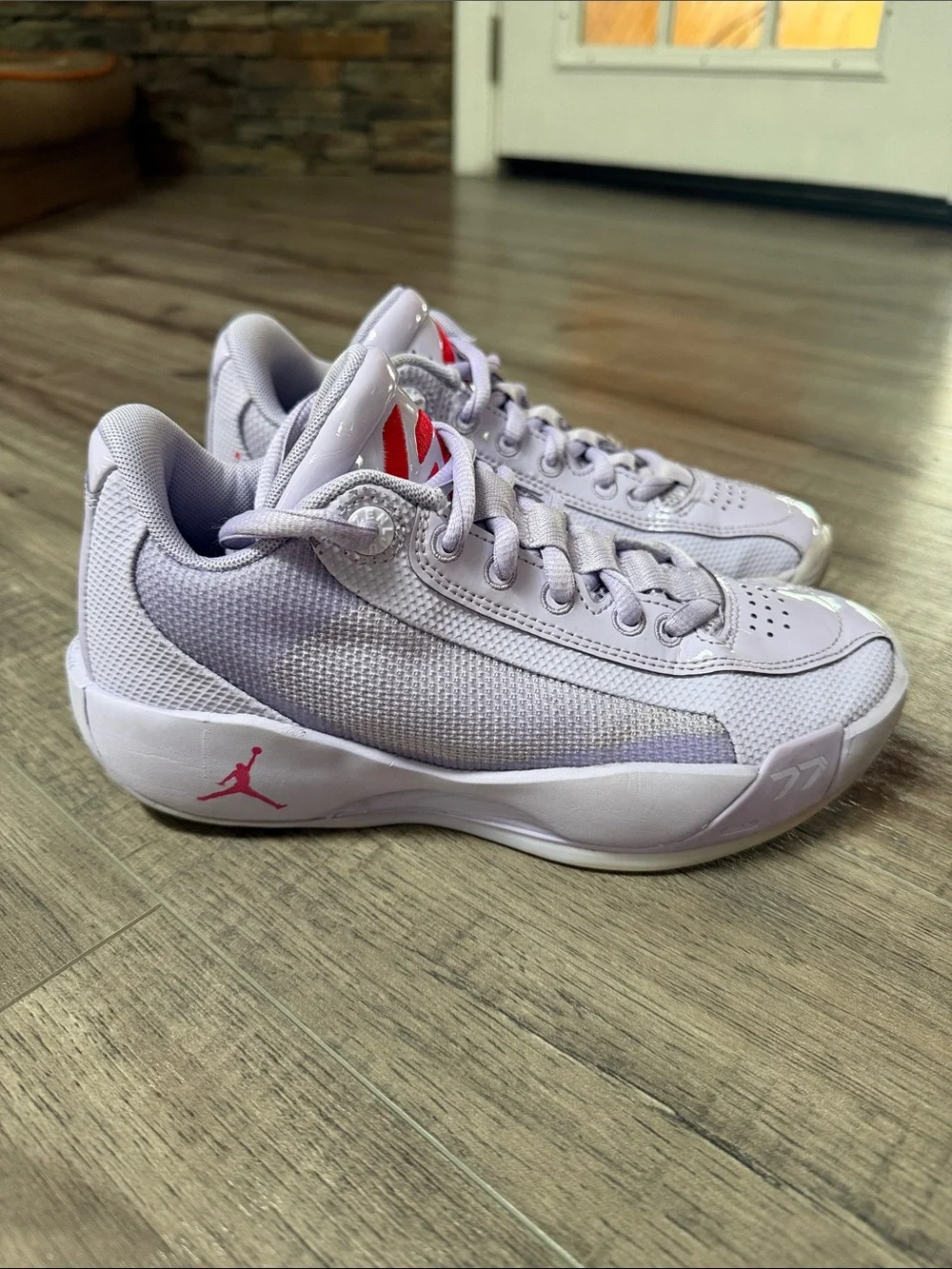 Jordan Kids' Lavender Low-Top Sneakers size 3.5Y